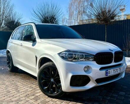 Белый БМВ Х5, объемом двигателя 3 л и пробегом 180 тыс. км за 33400 $, фото 1 на Automoto.ua