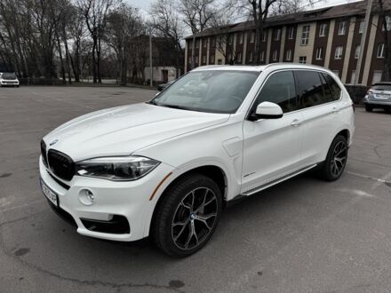 Білий БМВ Х5, об'ємом двигуна 2 л та пробігом 125 тис. км за 31000 $, фото 1 на Automoto.ua