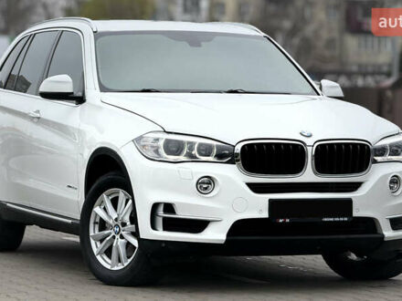Білий БМВ Х5, об'ємом двигуна 2 л та пробігом 131 тис. км за 25000 $, фото 1 на Automoto.ua