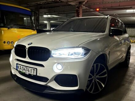 БМВ Х5 2015 у Кропивницькому (Кіровограді) на Automoto.ua Білий БМВ Х5, об'ємом двигуна 4.4 л та пробігом 150 тис. км за 33500 $, фото 1 на Automoto.ua