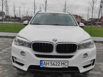 Белый БМВ Х5, объемом двигателя 3 л и пробегом 166 тыс. км за 23990 $, фото 1 на Automoto.ua