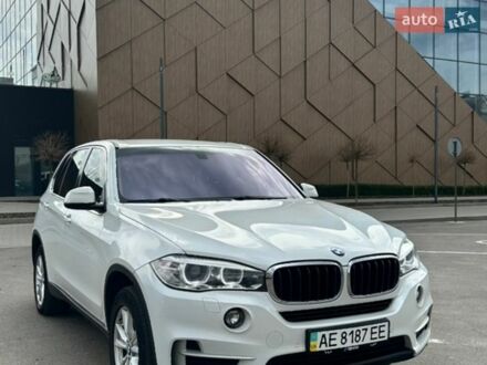 Белый БМВ Х5, объемом двигателя 2 л и пробегом 157 тыс. км за 22100 $, фото 1 на Automoto.ua