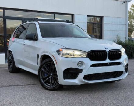 Белый БМВ Х5, объемом двигателя 4.4 л и пробегом 74 тыс. км за 8000 $, фото 1 на Automoto.ua