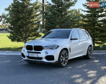 Белый БМВ Х5, объемом двигателя 4.4 л и пробегом 116 тыс. км за 32500 $, фото 1 на Automoto.ua