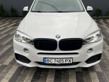 Білий БМВ Х5, об'ємом двигуна 2.99 л та пробігом 238 тис. км за 31000 $, фото 1 на Automoto.ua