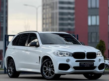 Белый БМВ Х5, объемом двигателя 3 л и пробегом 145 тыс. км за 23500 $, фото 1 на Automoto.ua