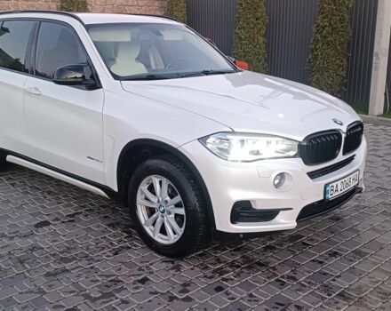 Білий БМВ Х5, об'ємом двигуна 2 л та пробігом 185 тис. км за 24500 $, фото 1 на Automoto.ua