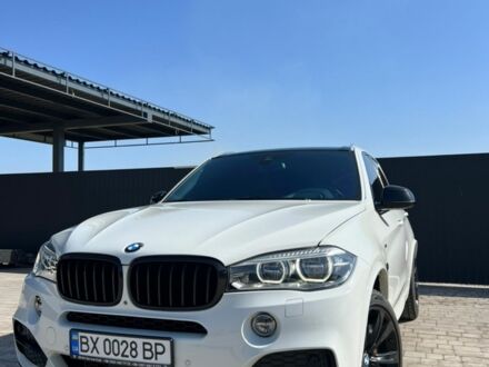 Белый БМВ Х5, объемом двигателя 3 л и пробегом 127 тыс. км за 35500 $, фото 1 на Automoto.ua