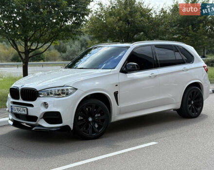 Белый БМВ Х5, объемом двигателя 3 л и пробегом 123 тыс. км за 35999 $, фото 1 на Automoto.ua