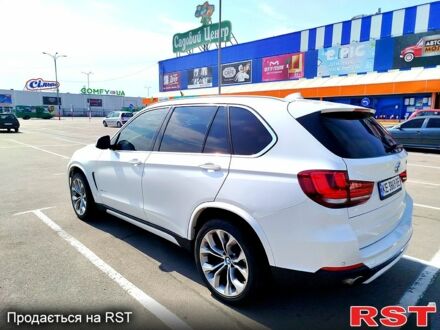 Білий БМВ Х5, об'ємом двигуна 3 л та пробігом 289 тис. км за 15500 $, фото 1 на Automoto.ua