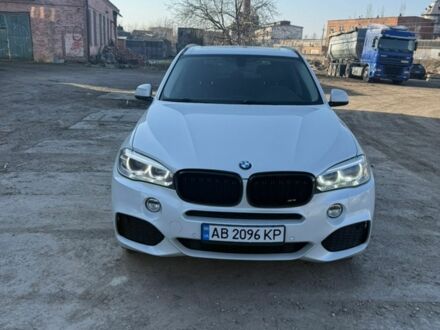 Белый БМВ Х5, объемом двигателя 3 л и пробегом 132 тыс. км за 20000 $, фото 1 на Automoto.ua