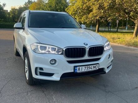 Білий БМВ Х5, об'ємом двигуна 2 л та пробігом 114 тис. км за 27300 $, фото 1 на Automoto.ua