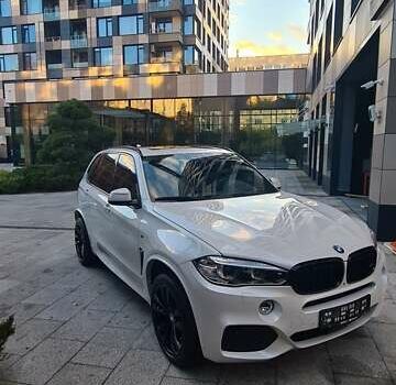 Белый БМВ Х5, объемом двигателя 2.98 л и пробегом 96 тыс. км за 31500 $, фото 1 на Automoto.ua