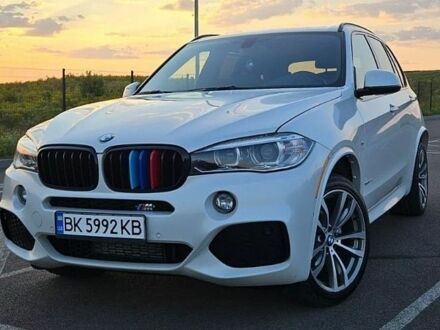 Білий БМВ Х5, об'ємом двигуна 2.98 л та пробігом 208 тис. км за 25500 $, фото 1 на Automoto.ua