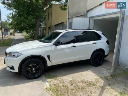 БМВ Х5 2016 в Каменское - Днепродзержинск на Automoto.ua Белый БМВ Х5, объемом двигателя 2 л и пробегом 176 тыс. км за 26000 $, фото 1 на Automoto.ua