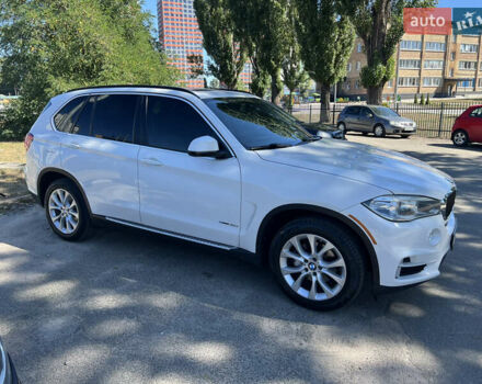 Белый БМВ Х5, объемом двигателя 3 л и пробегом 193 тыс. км за 23500 $, фото 1 на Automoto.ua