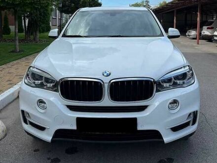 Белый БМВ Х5, объемом двигателя 2 л и пробегом 89 тыс. км за 23000 $, фото 1 на Automoto.ua