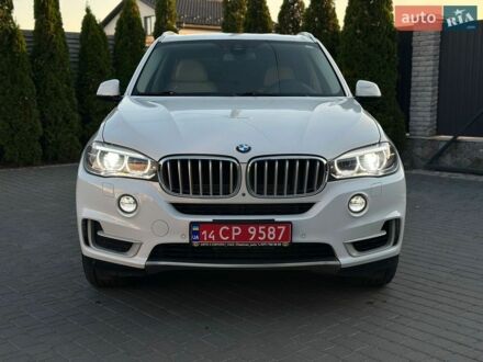 Білий БМВ Х5, об'ємом двигуна 2 л та пробігом 161 тис. км за 21900 $, фото 1 на Automoto.ua