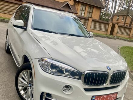 Белый БМВ Х5, объемом двигателя 2 л и пробегом 118 тыс. км за 28500 $, фото 1 на Automoto.ua