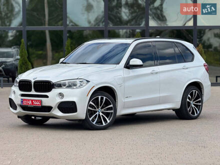 Білий БМВ Х5, об'ємом двигуна 2 л та пробігом 161 тис. км за 28500 $, фото 1 на Automoto.ua
