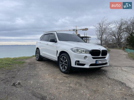 БМВ Х5 2016 в Одессе на Automoto.ua Белый БМВ Х5, объемом двигателя 4 л и пробегом 290 тыс. км за 37000 $, фото 1 на Automoto.ua