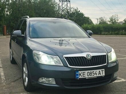 Белый БМВ Х5, объемом двигателя 2.98 л и пробегом 187 тыс. км за 18700 $, фото 1 на Automoto.ua