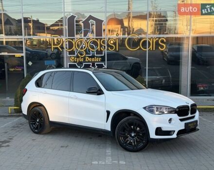 Белый БМВ Х5, объемом двигателя 2.98 л и пробегом 148 тыс. км за 21500 $, фото 1 на Automoto.ua