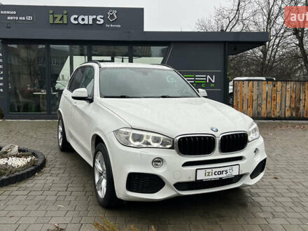 Білий БМВ Х5, об'ємом двигуна 2 л та пробігом 166 тис. км за 28000 $, фото 1 на Automoto.ua