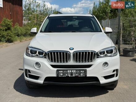 Белый БМВ Х5, объемом двигателя 2 л и пробегом 274 тыс. км за 21999 $, фото 1 на Automoto.ua