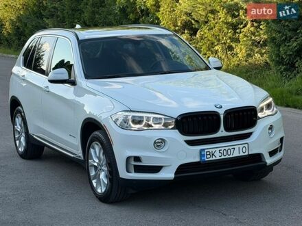 Белый БМВ Х5, объемом двигателя 2.98 л и пробегом 152 тыс. км за 26999 $, фото 1 на Automoto.ua