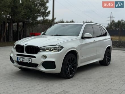 Белый БМВ Х5, объемом двигателя 3 л и пробегом 219 тыс. км за 28900 $, фото 1 на Automoto.ua