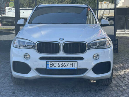 Білий БМВ Х5, об'ємом двигуна 2 л та пробігом 168 тис. км за 28000 $, фото 1 на Automoto.ua