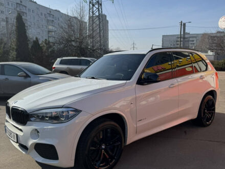 Білий БМВ Х5, об'ємом двигуна 2 л та пробігом 188 тис. км за 27500 $, фото 1 на Automoto.ua