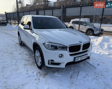 Белый БМВ Х5, объемом двигателя 2 л и пробегом 172 тыс. км за 21700 $, фото 1 на Automoto.ua