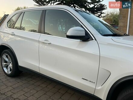 Белый БМВ Х5, объемом двигателя 2.99 л и пробегом 142 тыс. км за 28900 $, фото 1 на Automoto.ua