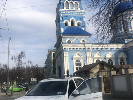 Белый БМВ Х5, объемом двигателя 3 л и пробегом 68 тыс. км за 35199 $, фото 1 на Automoto.ua