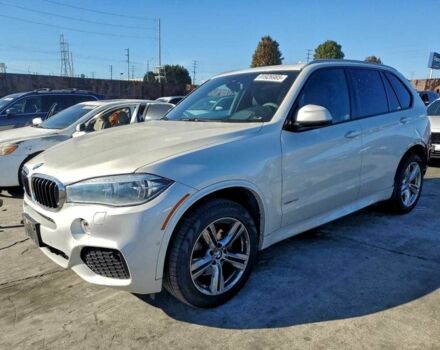 Белый БМВ Х5, объемом двигателя 3 л и пробегом 81 тыс. км за 6500 $, фото 1 на Automoto.ua
