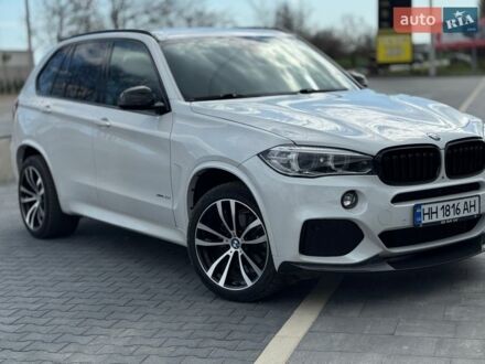 Білий БМВ Х5, об'ємом двигуна 2.98 л та пробігом 78 тис. км за 33200 $, фото 1 на Automoto.ua
