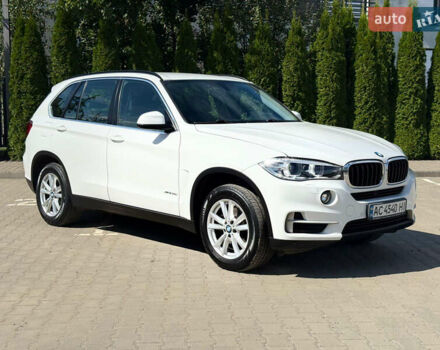 Белый БМВ Х5, объемом двигателя 2.98 л и пробегом 210 тыс. км за 32000 $, фото 1 на Automoto.ua