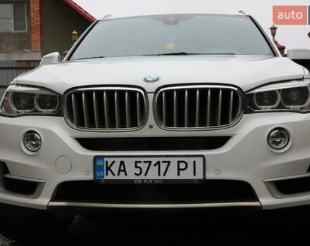 Белый БМВ Х5, объемом двигателя 2 л и пробегом 217 тыс. км за 27500 $, фото 1 на Automoto.ua
