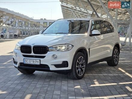 Белый БМВ Х5, объемом двигателя 2.99 л и пробегом 156 тыс. км за 31900 $, фото 1 на Automoto.ua