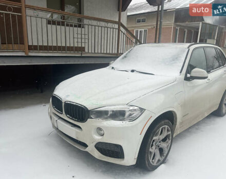 Белый БМВ Х5, объемом двигателя 2 л и пробегом 166 тыс. км за 25000 $, фото 1 на Automoto.ua