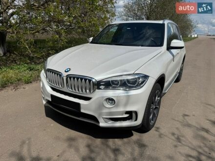 Белый БМВ Х5, объемом двигателя 2.99 л и пробегом 203 тыс. км за 25800 $, фото 1 на Automoto.ua