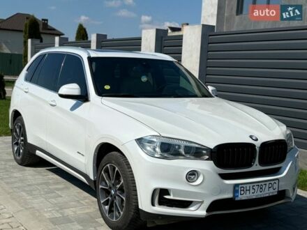 Білий БМВ Х5, об'ємом двигуна 2.98 л та пробігом 138 тис. км за 27900 $, фото 1 на Automoto.ua