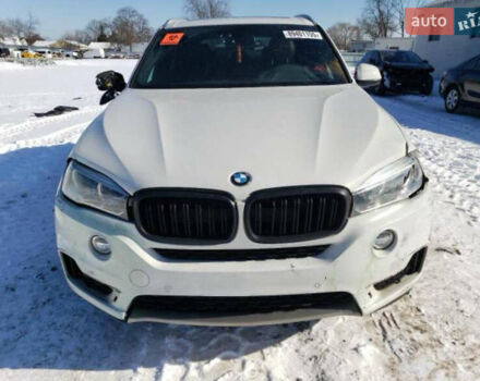 Белый БМВ Х5, объемом двигателя 2 л и пробегом 192 тыс. км за 17900 $, фото 1 на Automoto.ua