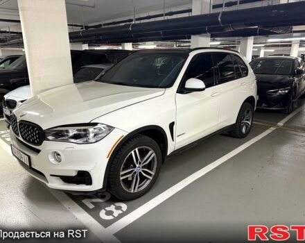 Белый БМВ Х5, объемом двигателя 3 л и пробегом 223 тыс. км за 23900 $, фото 1 на Automoto.ua
