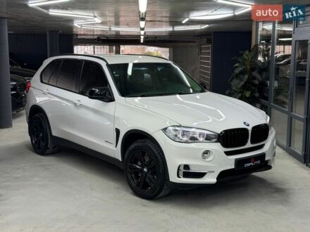 Белый БМВ Х5, объемом двигателя 2 л и пробегом 135 тыс. км за 25400 $, фото 1 на Automoto.ua