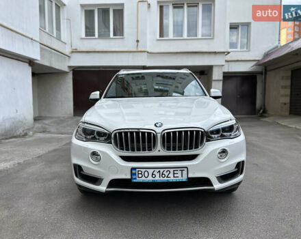 Белый БМВ Х5, объемом двигателя 2 л и пробегом 82 тыс. км за 33900 $, фото 1 на Automoto.ua