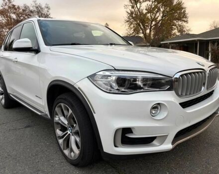 Белый БМВ Х5, объемом двигателя 3 л и пробегом 68 тыс. км за 12800 $, фото 1 на Automoto.ua