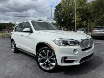 Белый БМВ Х5, объемом двигателя 3 л и пробегом 69 тыс. км за 15900 $, фото 1 на Automoto.ua